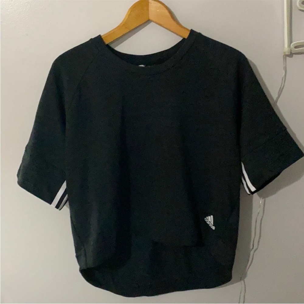 Adidas Black Short Sleeved Crop Top size Large